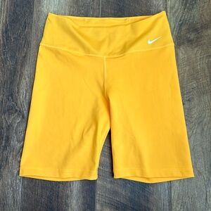 Nike Women's One Dri-FIT High-Waisted Biker Shorts